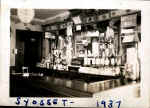 Boslet's Bar.jpg (35859 bytes)